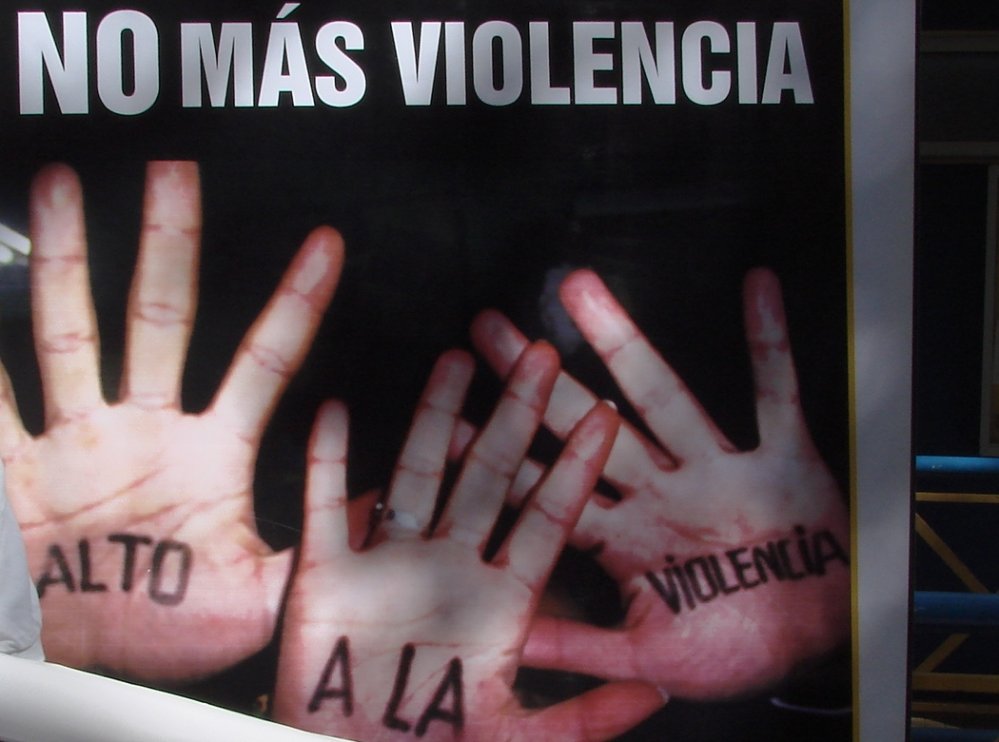 Aprueban mecanismos para la erradicación del acoso contra las mujeres en la vida política